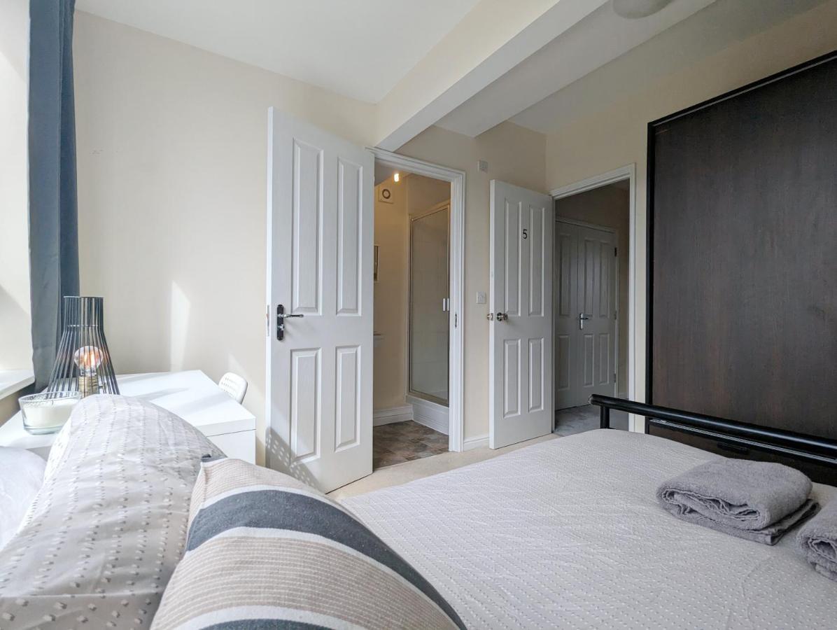 Guest Rooms Near City Centre & Dock Free Parking Liverpool Exterior photo